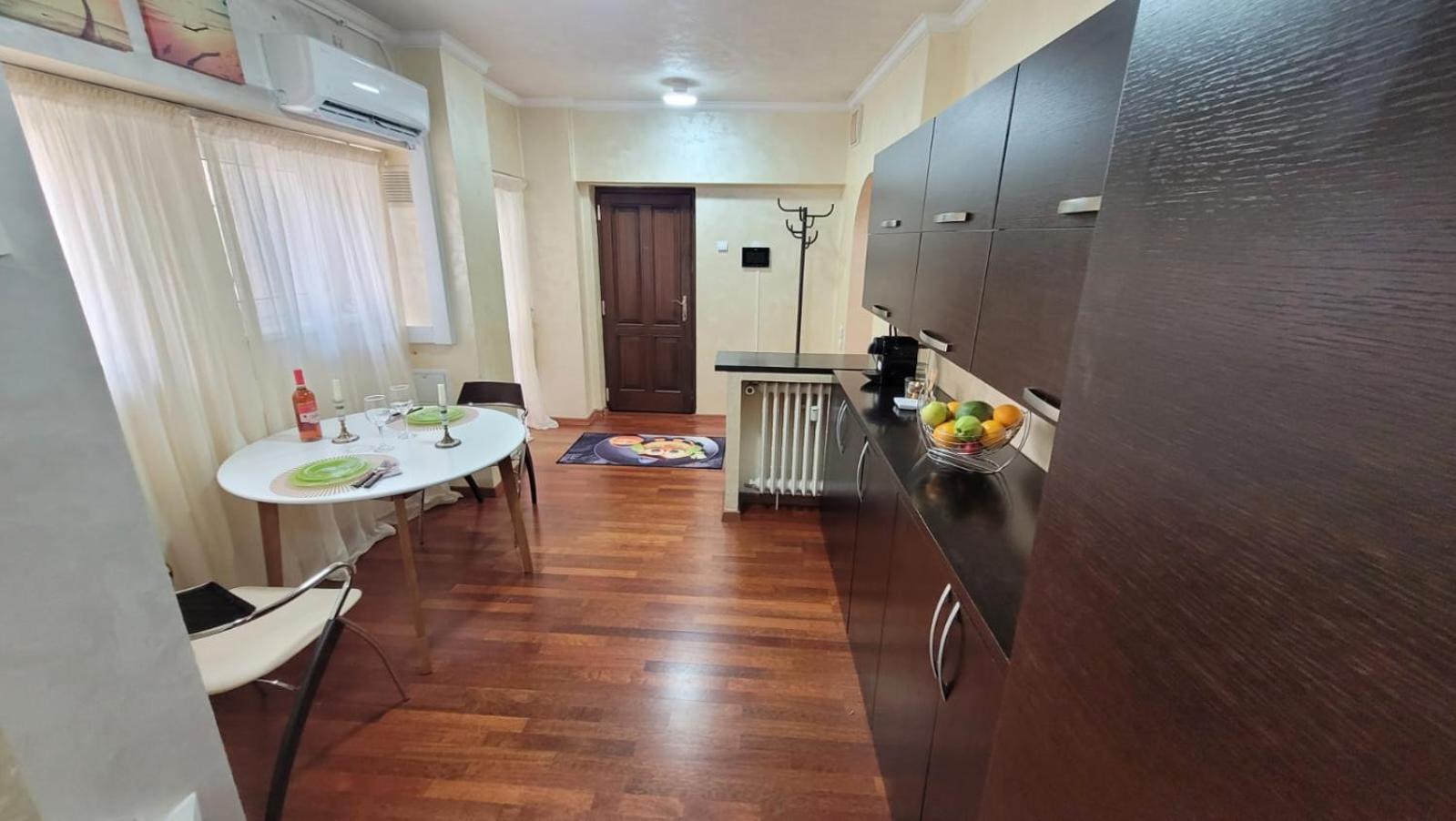 Downtown Top Apartments Bucureşti Eksteriør bilde